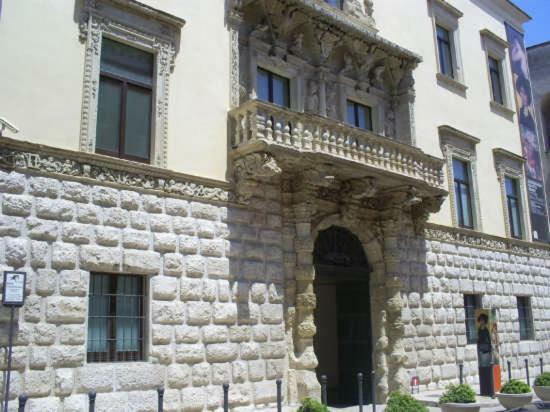 Casa Vacanza Dei Greci Barletta Extérieur photo